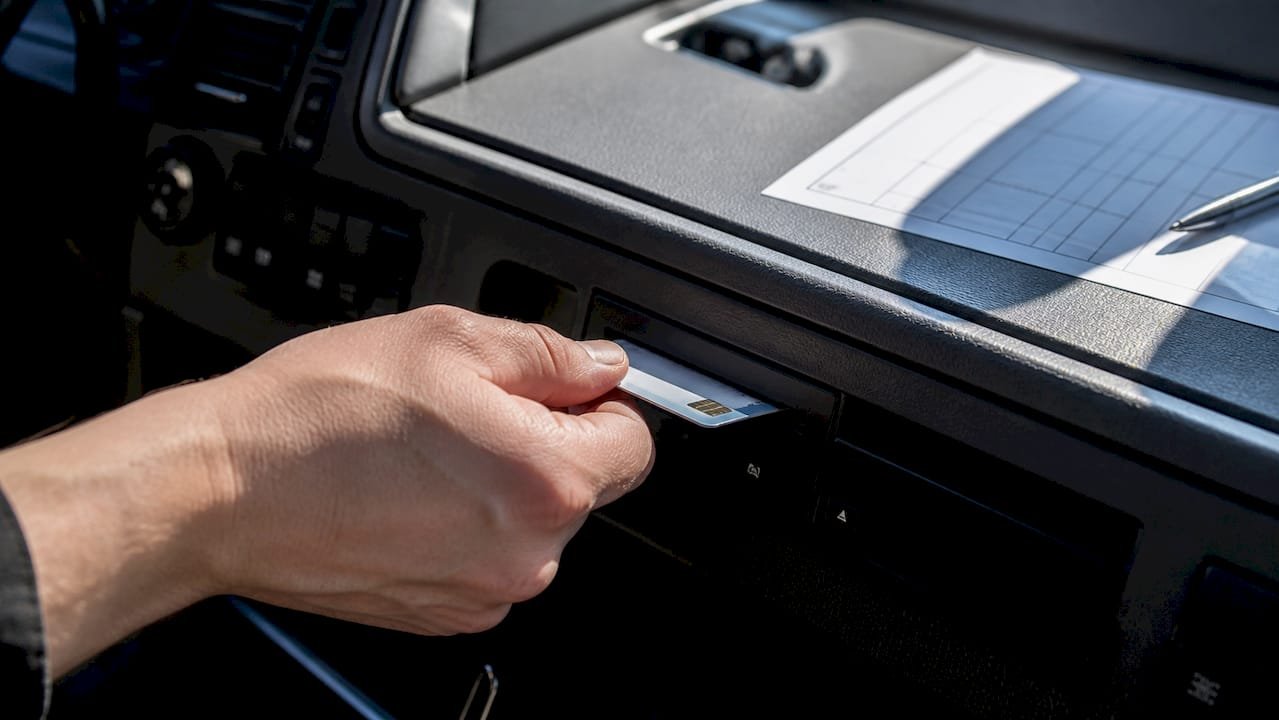 Log book rules for UK drivers: what you must record