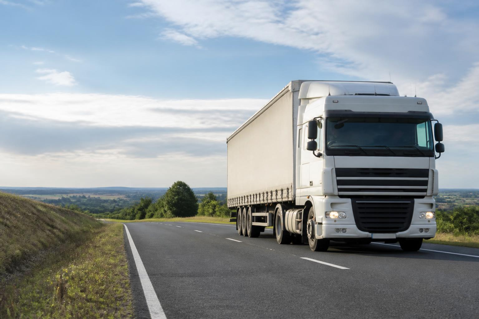 One platform for tracking, Tachograph and driver hours