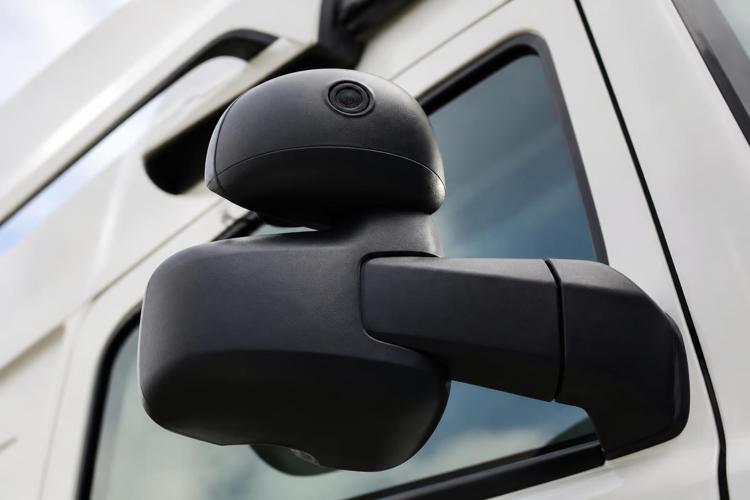How UK haulage firms compare fleet telematics software