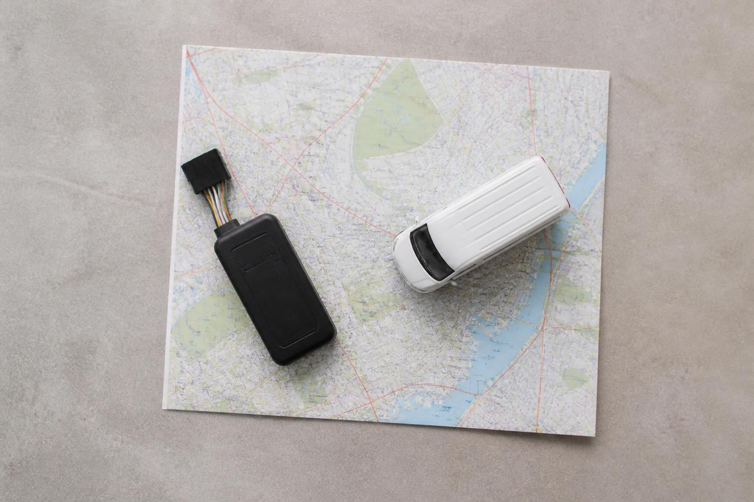 GPS vehicle tracking that cuts fleet blind spots